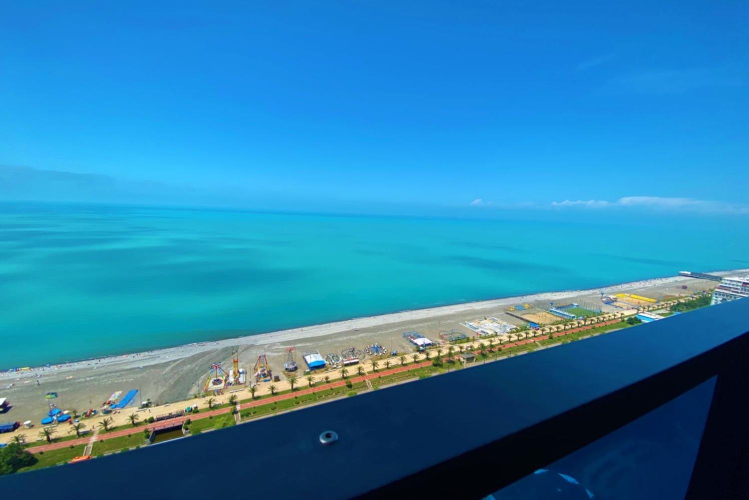 Orbi City Hotel With Sea View Batoemi Buitenkant foto