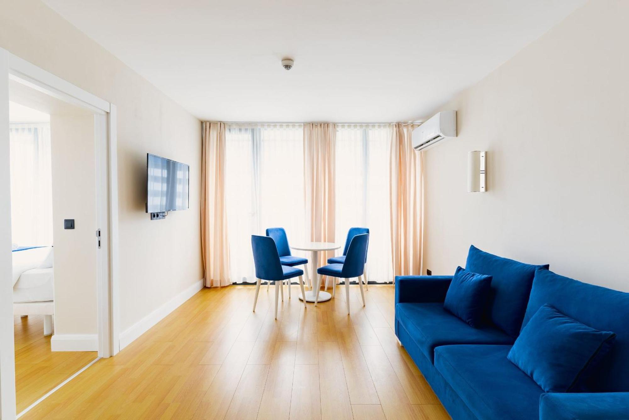 Orbi City Hotel With Sea View Batoemi Buitenkant foto
