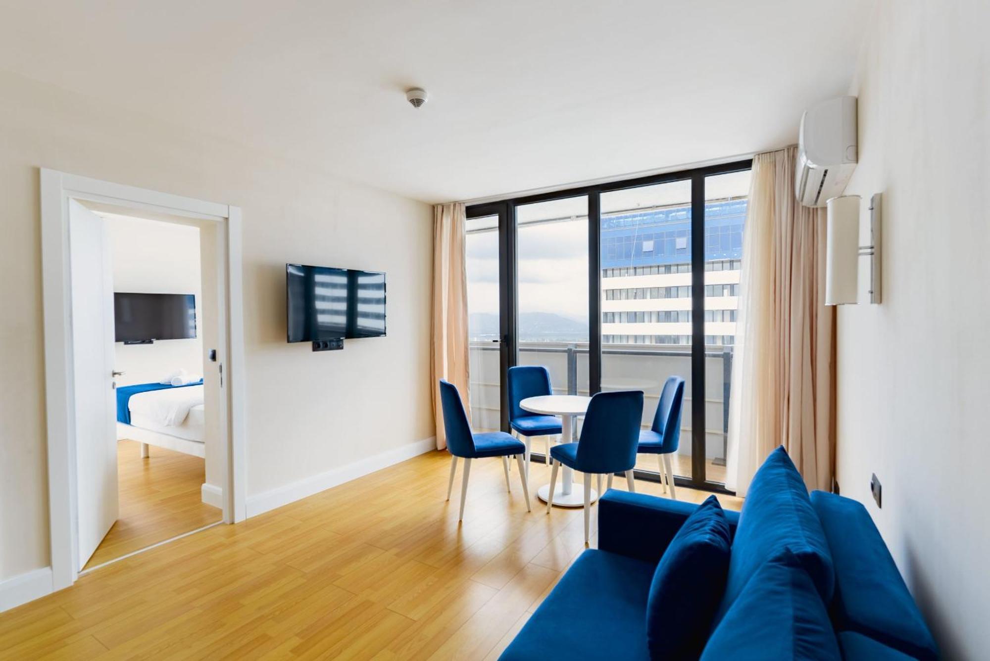 Orbi City Hotel With Sea View Batoemi Buitenkant foto